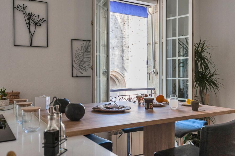 Lesehan Appartement Aigues Mortes Vue Remparts Luaran gambar